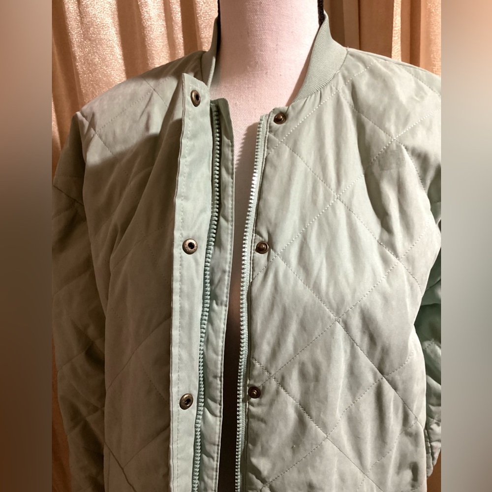Universal Thread Green Jacket With Pockets. Xs - image 4